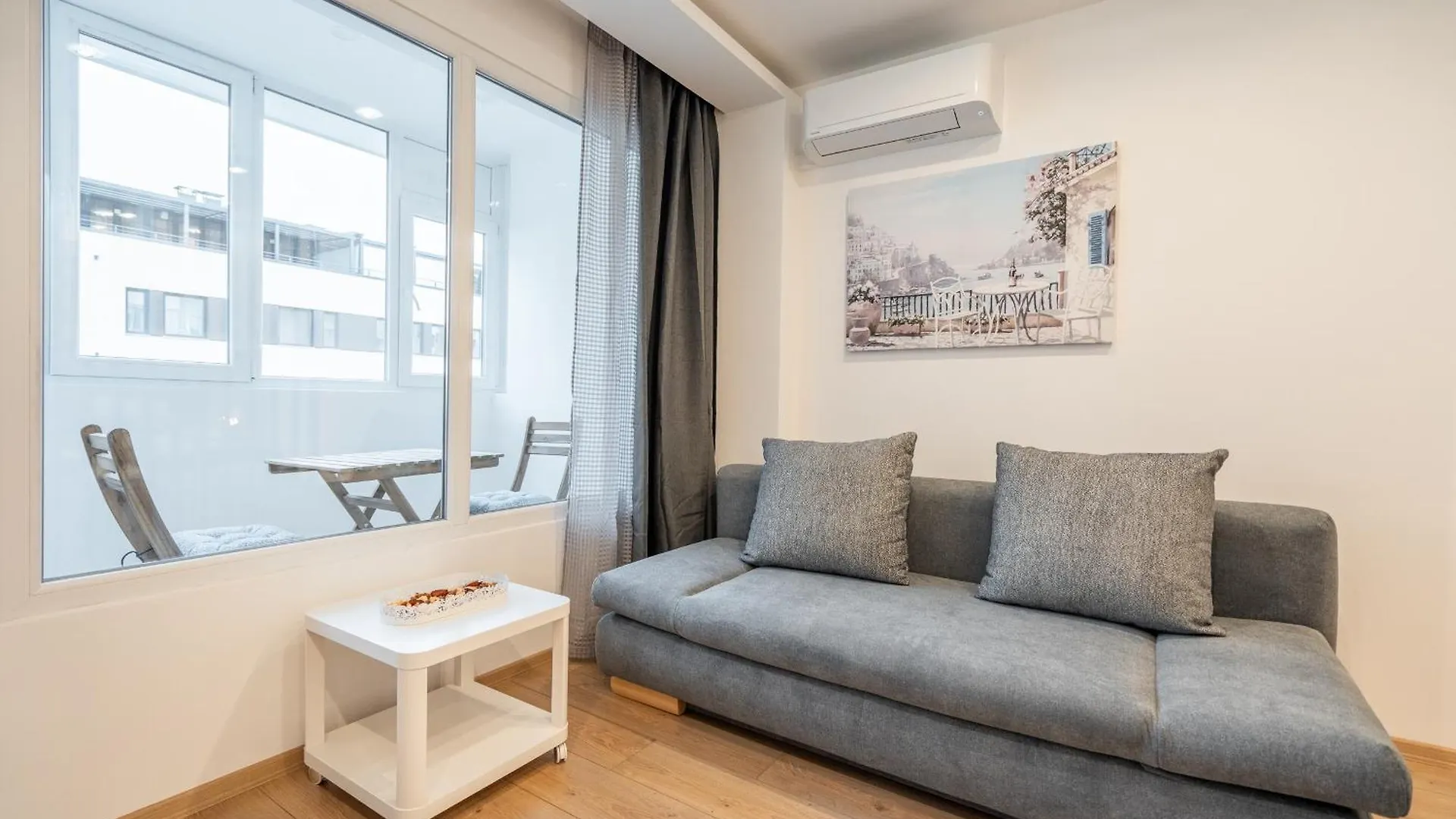 Harmony Suite Sofia